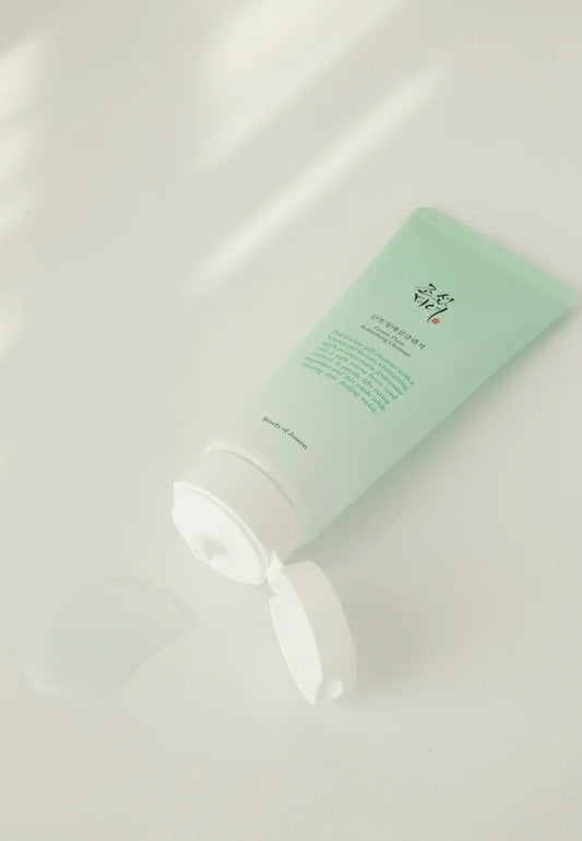Green Plum Refreshing Cleanser